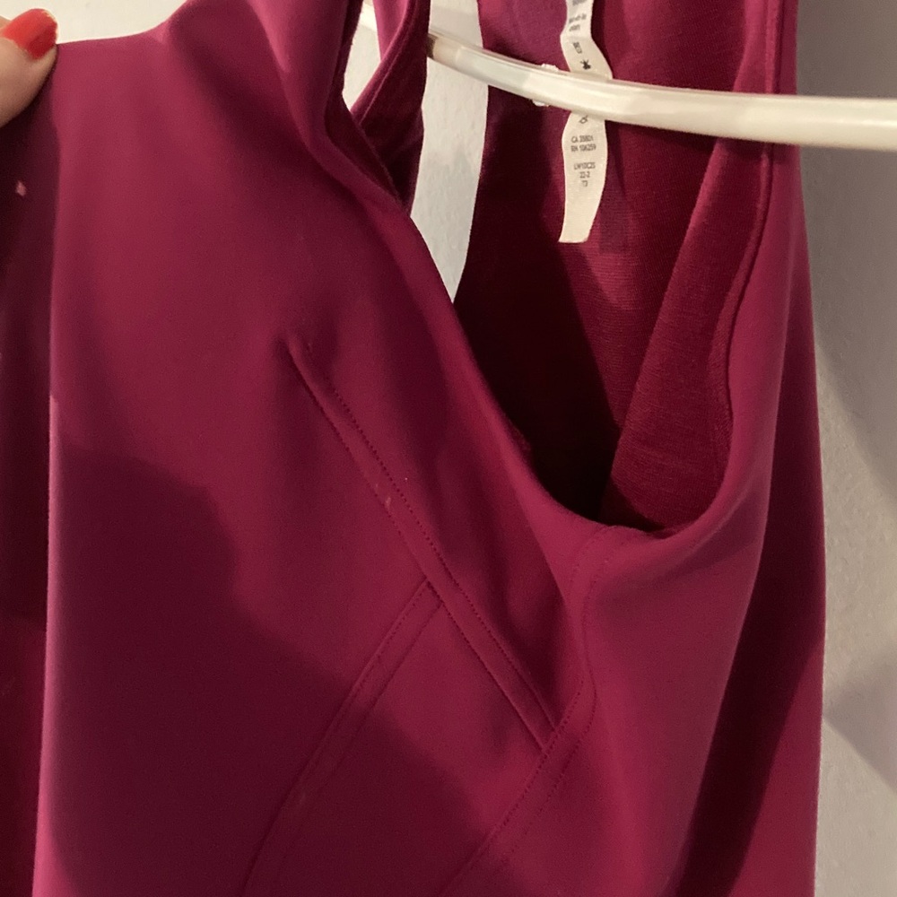 Lululemon InStill Tank - Picture 4 of 6